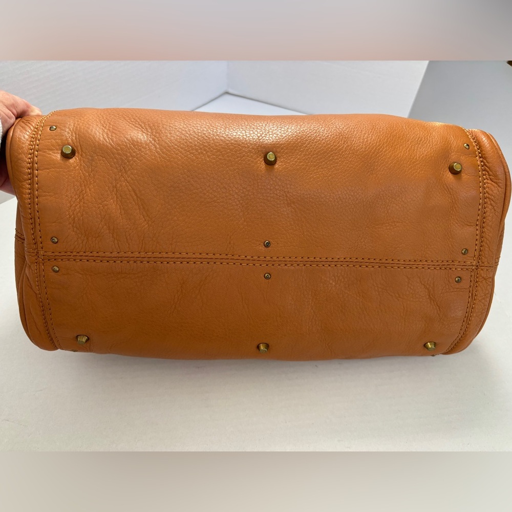 Chloe Paddington Satchel in Tan Leather Satchel with Gold Accents - Re-released - Picture 5 of 15